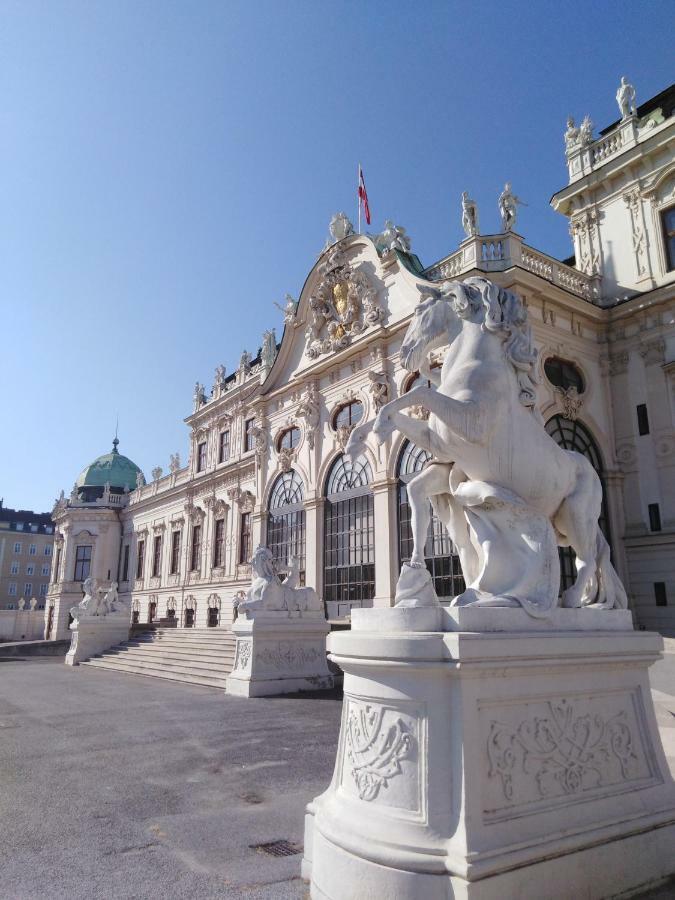 Favoriten-Rooms Vienna Luaran gambar